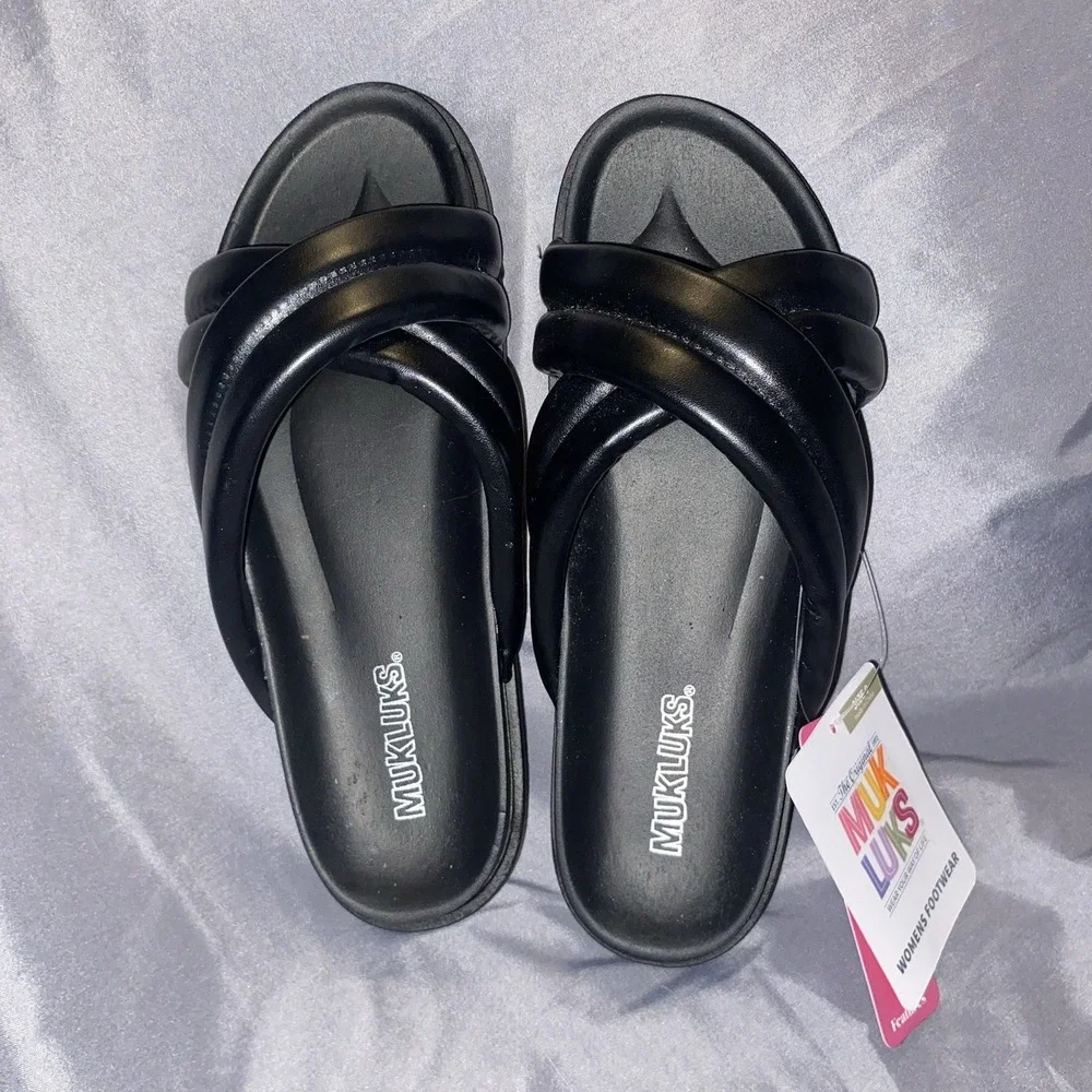 NEW MUK LUKS Puffy Strap Slide Sandals Tidal Wave Black,9 With Tags